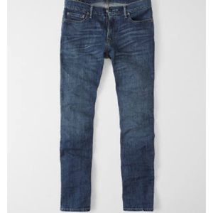 Men’s relaxed A&F jeans